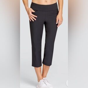 NWT Tail Milano 22” Capri Pull on Golf Pants Size 12